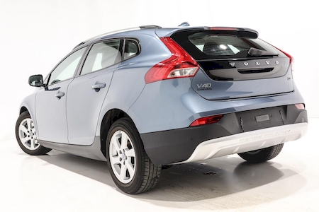 VOLVO V40 II CROSS COUNTRY D2 115 CV KINETIC BV6  ********** 1 ERE MAIN AVEC SEULEMENT 79598 KMS ***********